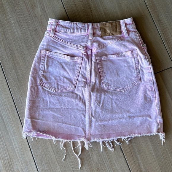 H&M Bubblegum Pink High Waist Denim Skirt Size 4 - Picture 4 of 4